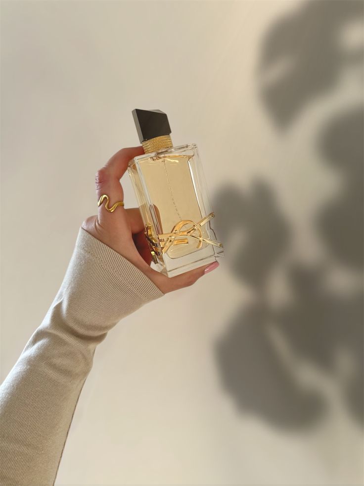 Libre Yves Saint Laurent