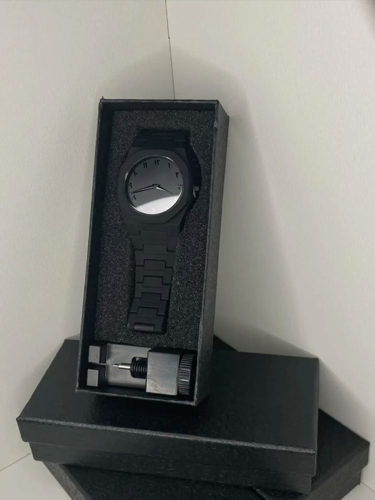 Sabr Sleek Watch Halfi